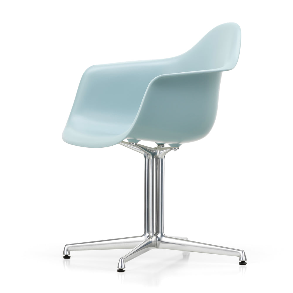 Vitra - Eames Plastic Armchair DAL RE | eisgrau RE