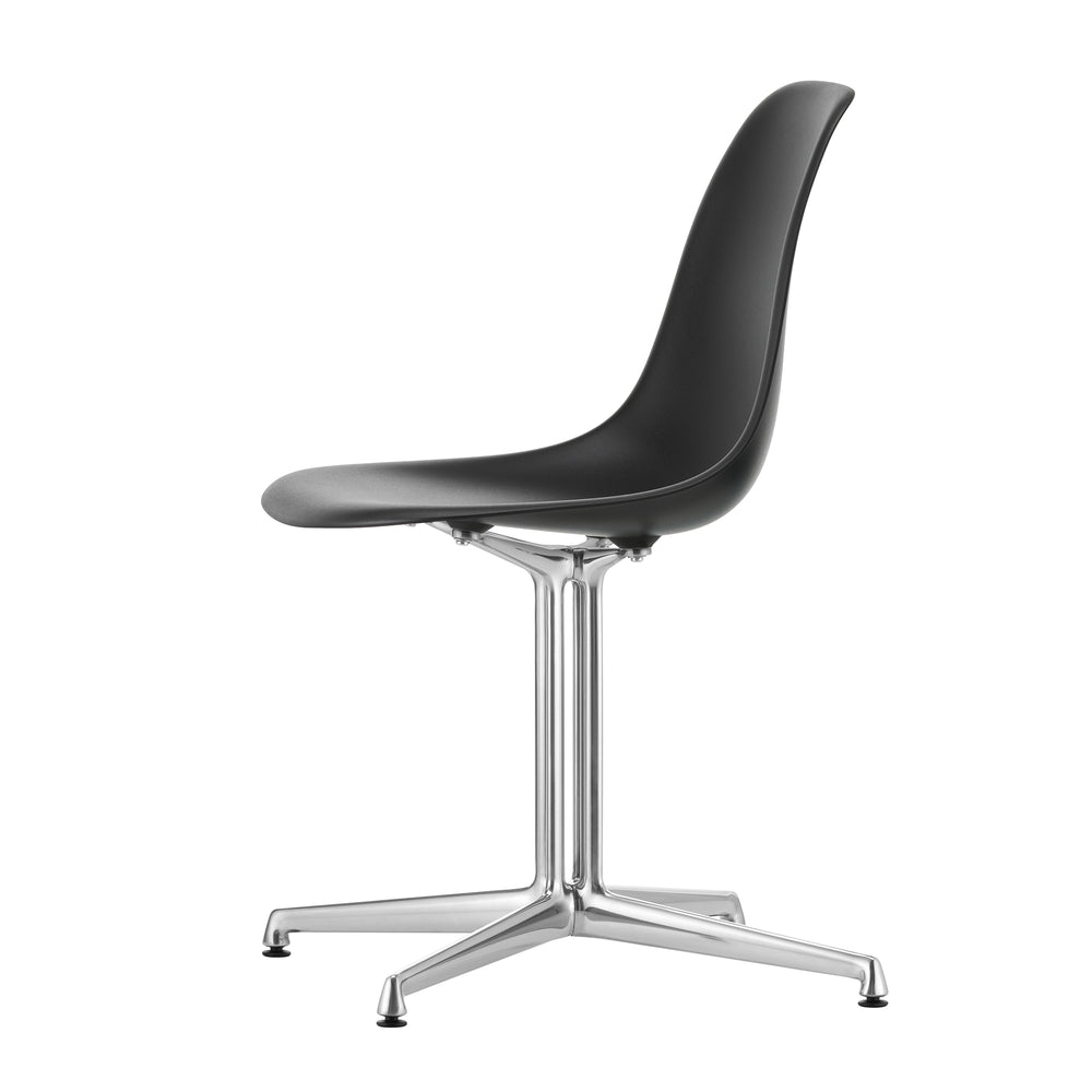Vitra - Eames Plastic Side Chair DSL RE | tiefschwarz RE