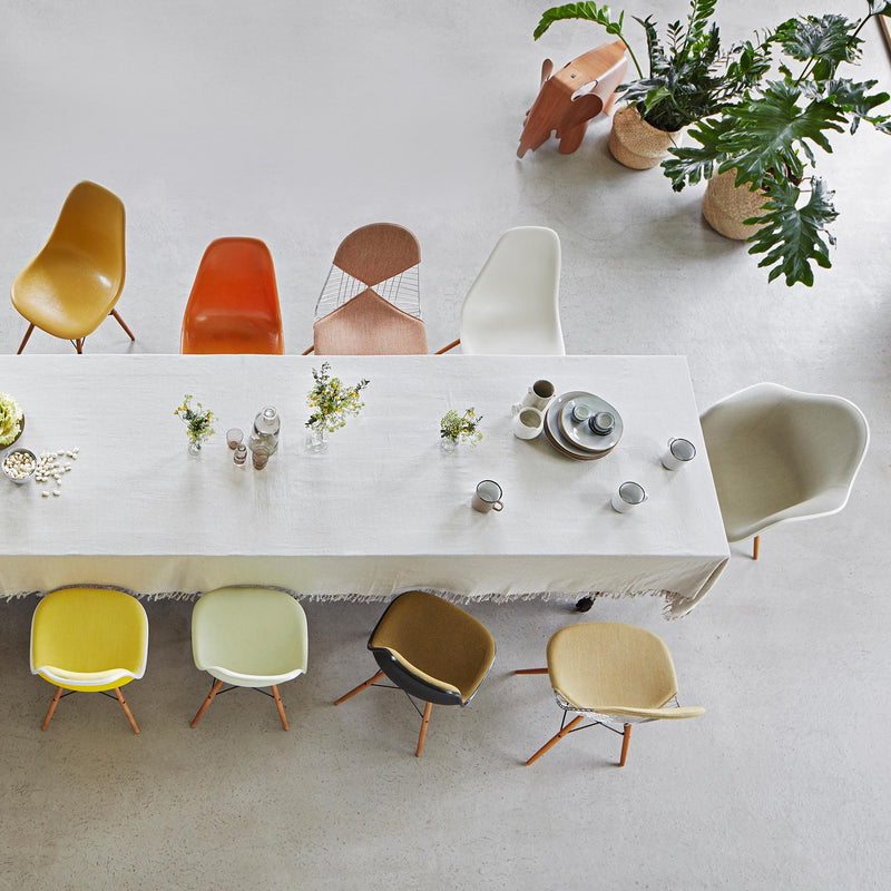 Vitra - Eames Fiberglass Side Chair DSW