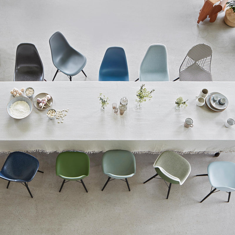 Vitra - Eames Fiberglass Side Chair DSW