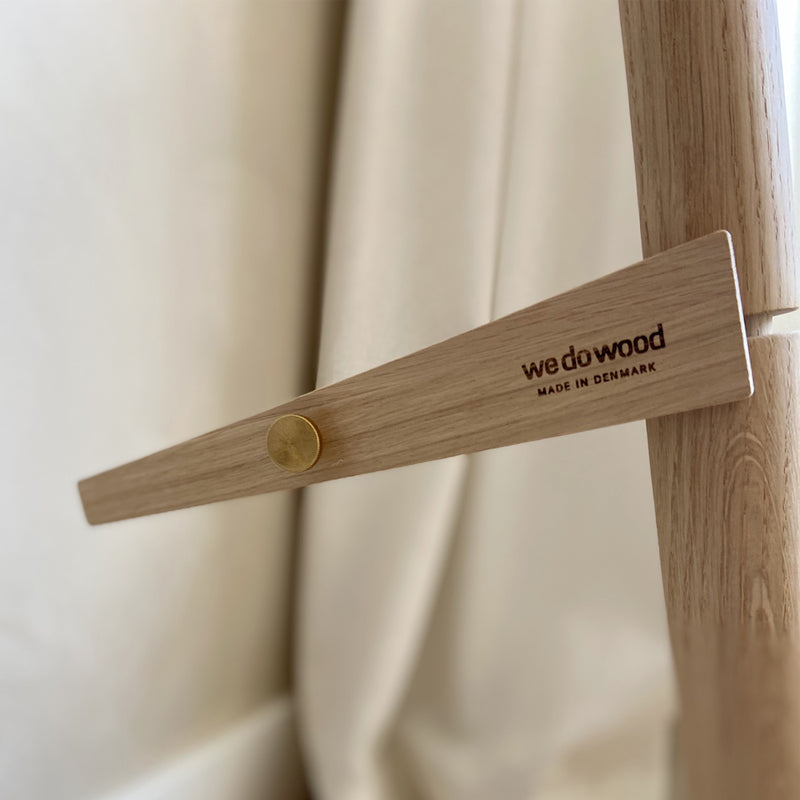 We Do Wood - Laid Back Standgarderobe