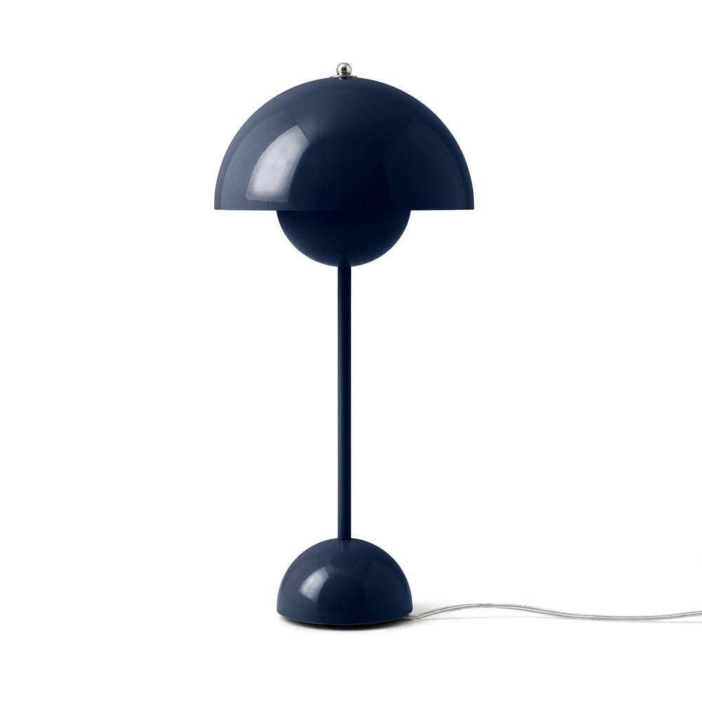 &amp;Tradition - FlowerPot Tischleuchte VP3 | stahlblau