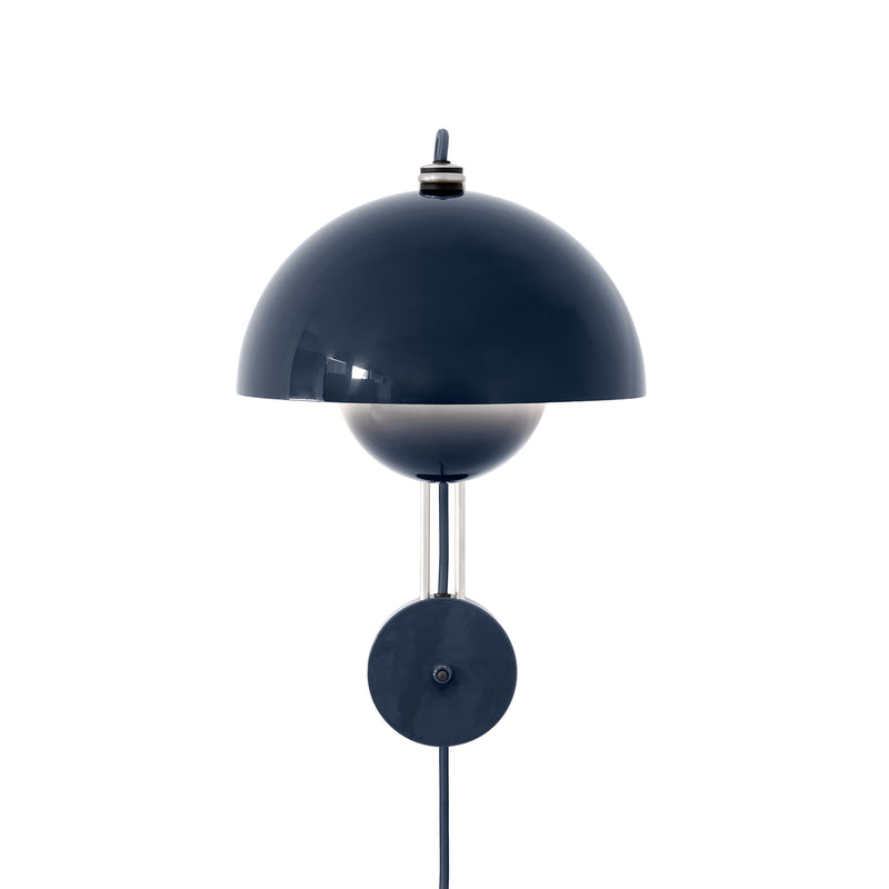 &amp;Tradition - Flowerpot Wandleuchte VP8 | stahlblau