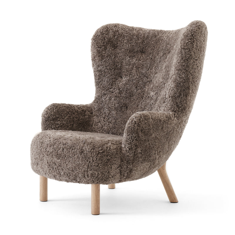 &amp;Tradition - Petra Lounge Chair VB3 | sheepskin sahara / Eiche