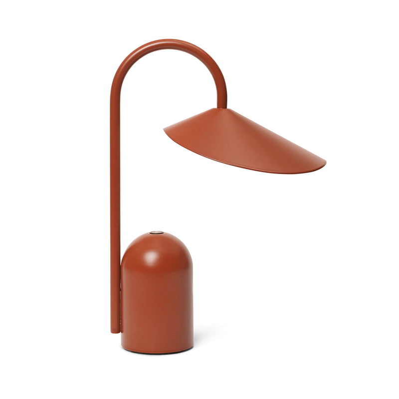 Ferm Living - Arum Akku LED-Tischleuchte | rot