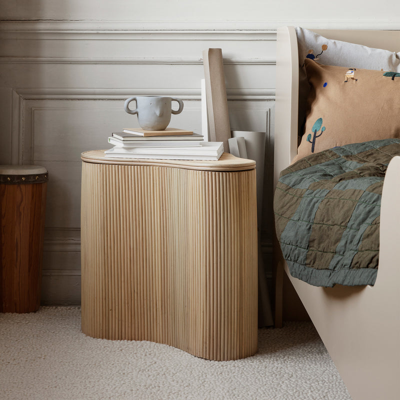 Ferm Living - Isola Rattan Aufbewahrungstisch