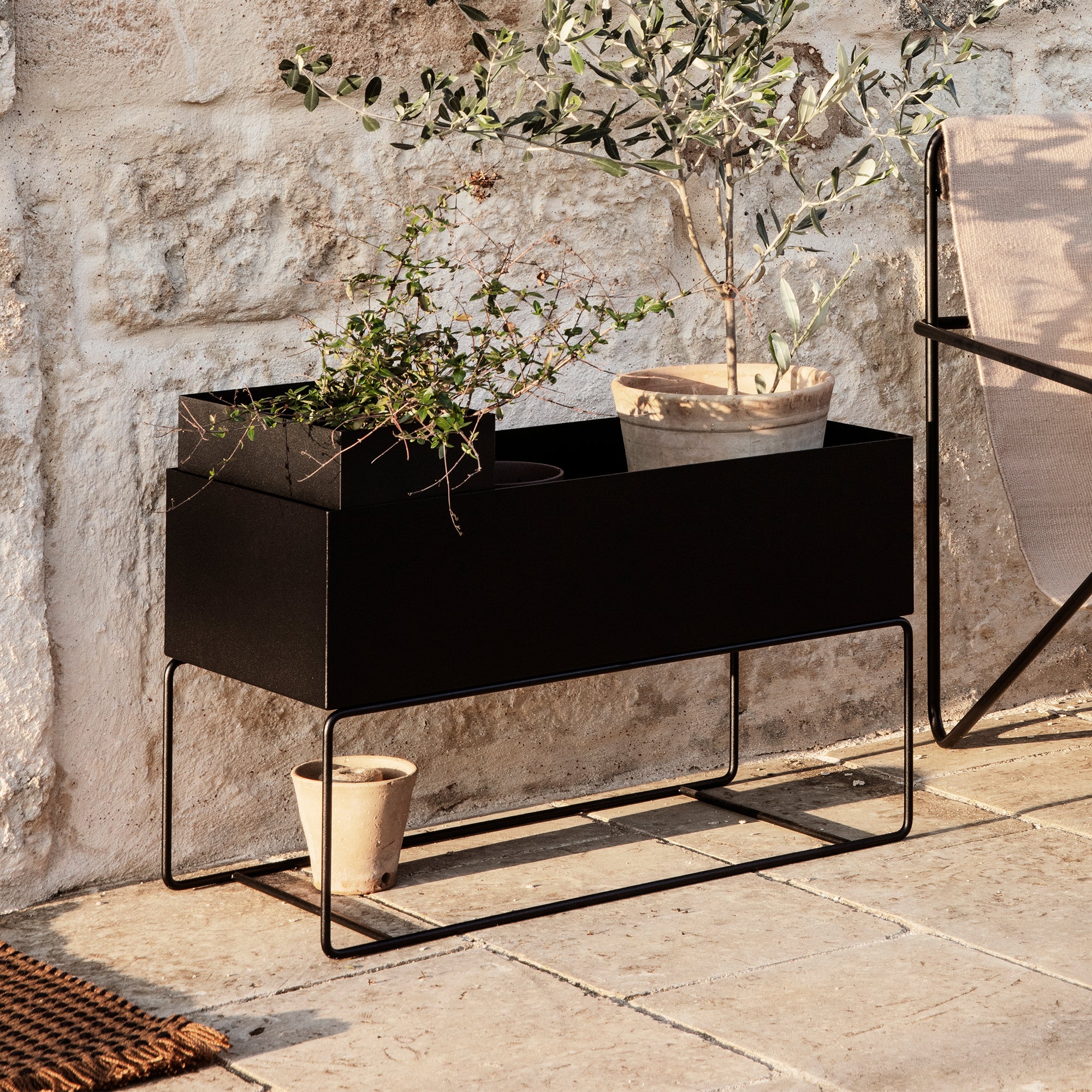 Ferm Living - Plant Box large | schwarz